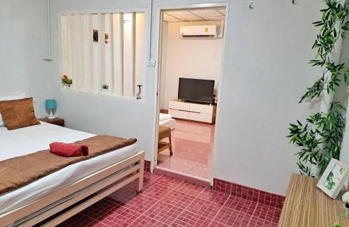 Hat Yai House | Private House for 5 Guests with Kitchen Access