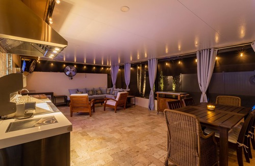Boynton Beach House | Elegant Duplex with Private Pool & Ocean Views - 10/10 Rated