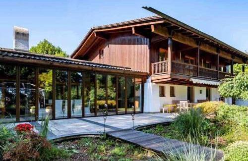 Feldkirchen-Westerham Villa | Serene Villa with Alpine Views in Munich - 4-Star Comfort