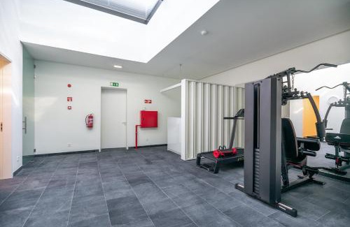 Baixa Apartment | Modern WHome Deluxe Apartment with Pool, Gym & Parking