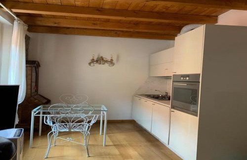 L'antico Ghetto Ebraico Apartment | Family-Friendly Whouse Suite at Gold Towers - 8/10 Rating