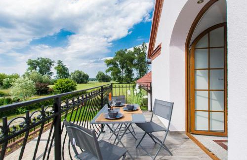 Wyspa Sobieszewska Apartment | Experience Oceanfront Bliss at Wiślany Zakątek