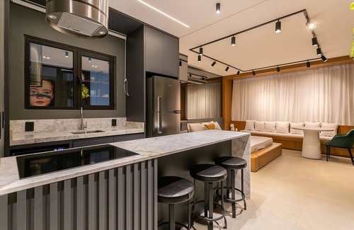 Corrego Grande Apartment | Modern Hotel with Rooftop Pool & Fast Wi-Fi Access