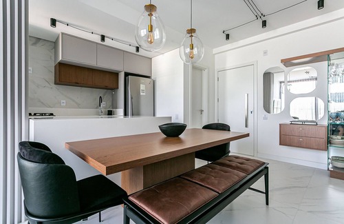 Jurere Apartment | Rooftop Pool Retreat with High-Speed Wi-Fi in Jurerê