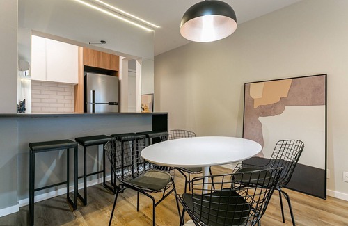 Centro Apartment | Convenient Hotel with Wi-Fi & Pool Near Beiramar Shopping