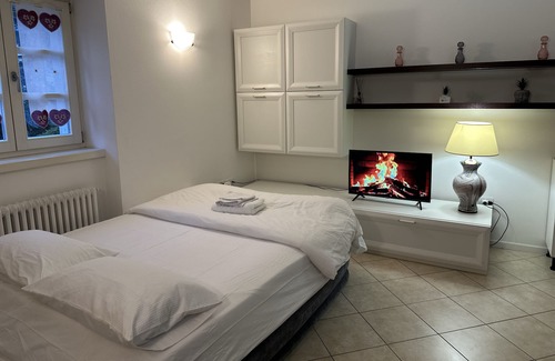 Cles Apartment | Pet-Friendly Retreat near Lake Tovellago in Santa Giustina