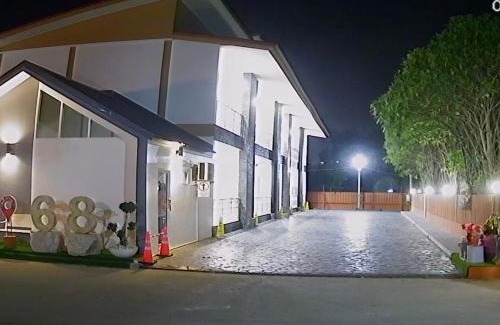 Phanat Nikhom Hotel | Budget-Friendly Stay at Wiang Kham Resort for Families