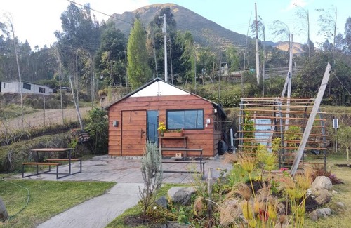 San Pablo del Lago Ski Chalet | Pet-Friendly WICHI LAGO: Guest Rated 10/10 for Families