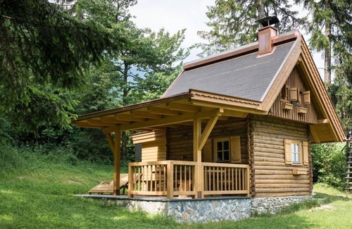 Umlberg Apartment | Discover Wichtelhütte: Family-Friendly Stay with Spa & Hot Tub