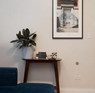 Ukrainian Village Apartment | Stylish Flexhome Wicker Park 2BR with Family-Friendly Perks