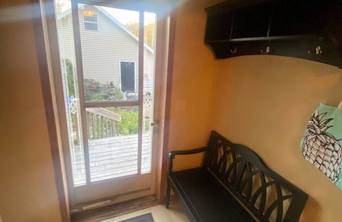 Pewaukee House | Unforgettable Stay at La Chalet with Lake Views & Spa