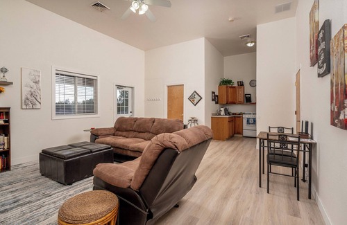 Concho Apartment | Discover a Wide Open Spaces Getaway for the Whole Family