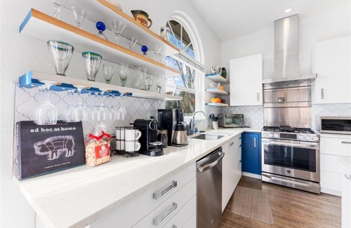 Boise House | Discover Widgeon Way: Pet-Friendly Family Retreat