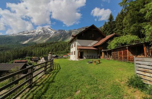 Umhausen House | Family-Friendly Widum Köfels: Rated 9/10 by Guests