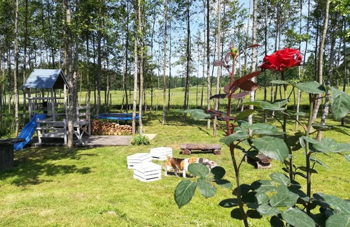 Szwalk Apartment | Wiejska Chata: Guest Rated 10/10 with Family-Friendly Amenities
