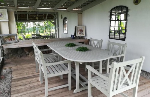 Szwalk Apartment | Wiejska Chata: Guest Rated 10/10 with Family-Friendly Amenities
