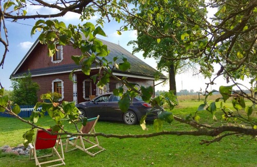 Narewka House | Discover Wiejska Zagroda Podlasie: Family-Friendly Retreat