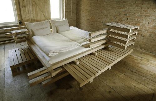 Favoriten Bed & Breakfast | Experience Wiener Gäste Zimmer: Pet-Friendly Oceanfront Retreat