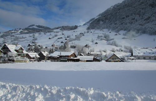 Mitloedi Apartment | Wies: Guest Rated 9.4 & Child Friendly Retreat