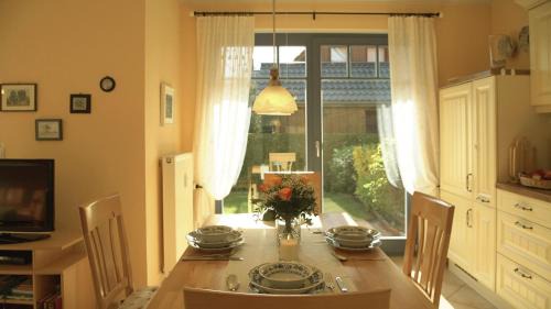 Ostseebad Prerow Apartment | Family-Friendly Wiesenblick FeWo 7: Your Perfect Getaway