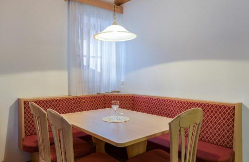 Valles Apartment | Welcoming Wieserhof - Apartment Benjamin with Top Reviews