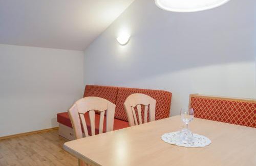 Valles Apartment | Welcoming Wieserhof - Apartment Benjamin with Top Reviews