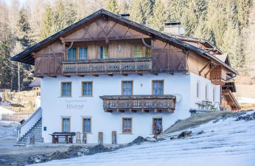 Valles Apartment | Pet & Child Friendly Getaway at Wieserhof - Apartment Philipp