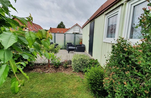 Hohen Viecheln House | Discover a Tiny House by the Lake in Karibik Paradise