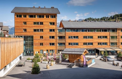 Vercorin Apartment | Wifi, 250m from shops, sauna, hammam, terrace, balcony, tv, ski locker, 35m², Vercorin