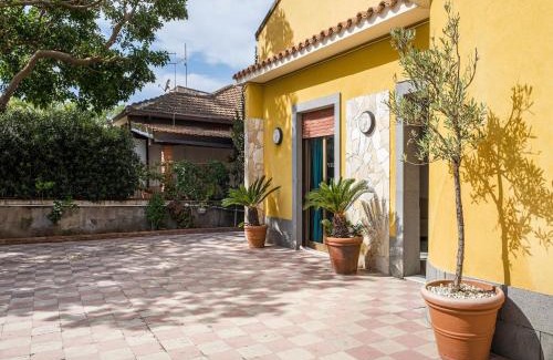 Agnone Bagni House | Discover Belvilla by OYO Casa Fassari: A 4-Star Retreat