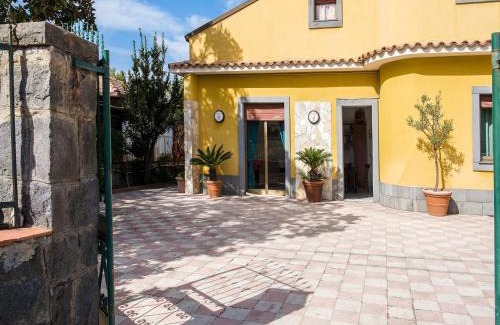 Agnone Bagni House | Discover Belvilla by OYO Casa Fassari: A 4-Star Retreat