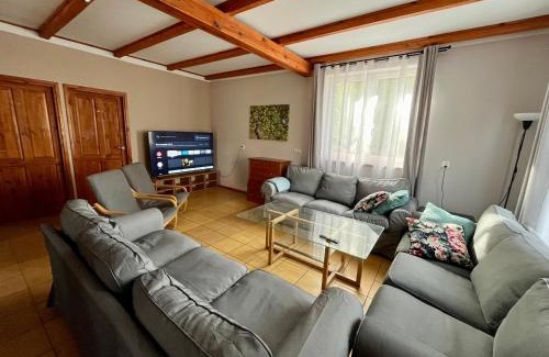 Danowskie House | Wigierska Osada: Pet-Friendly Retreat with Pool Access