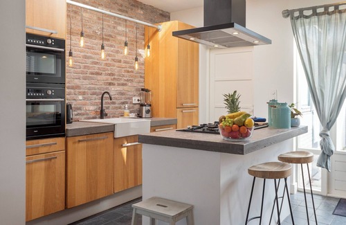 Wijk aan Zee House | Inviting Wijkiki Beach House with Ocean Views & Breakfast