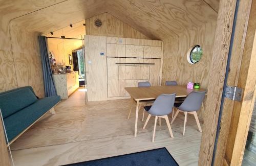 's-Hertogenbosch House | Explore Wikkelboats @ Tramkade Den Bosch with Hot Tub