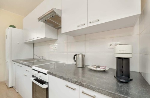 Stare Miasto District Apartment | Wilczak 20C | Modern 1-Bedroom Apartment with Balcony