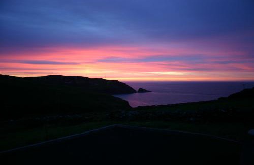 Greencastle Bed & Breakfast | Oceanfront Wild Atlantic View in Inishowen – Rated 9.5/10