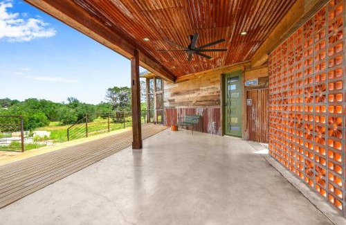 Wimberley House | Family-Friendly Stay at Dirt Candy-Ali Oti Hotel