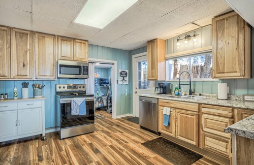 Cripple Creek House | Pet-Friendly Retreat with Mountain Views, Just Steps to Casino