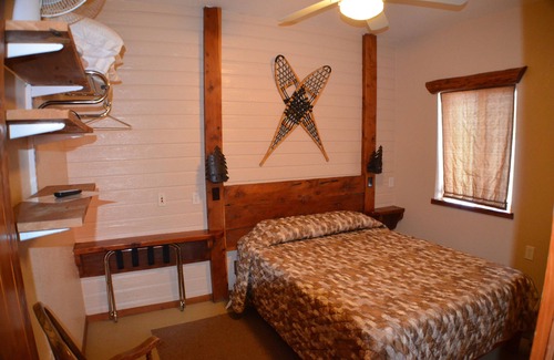 Merrill Hotel | Wild Goose Lodge: Guest Rated 9.4, Family-Friendly Amenities