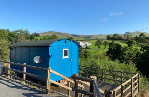 Oswestry Other | Wild Valley Bunkhouse: Pet-Friendly Retreat with Top Ratings