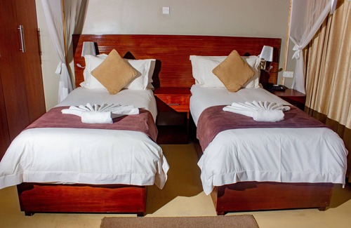 Kasane Hotel | Experience Nature at WILD VIEW RESORT with Family-Friendly Amenities