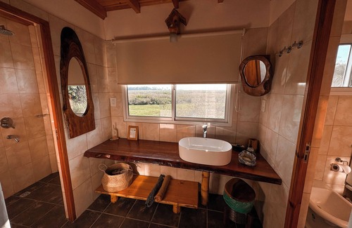 Ituzaingo Cabin | Discover Wild Wetlands Lodge: Family-Friendly Retreat