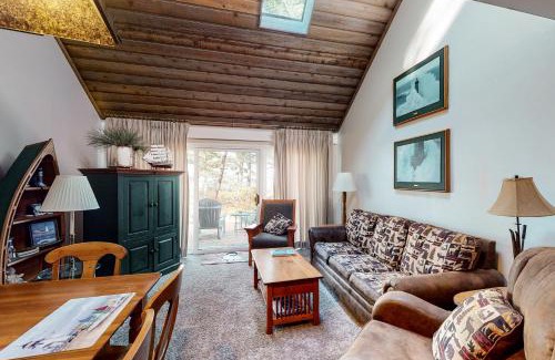 Glen Arbor House | Seaside Escape at Wilderness 12 with Oceanfront Views