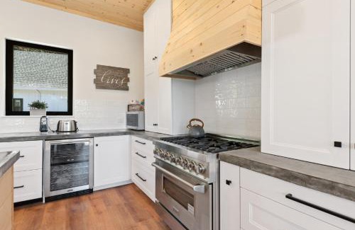 Kalispell House | Discover Family-Friendly Wilderness Retreat Experience