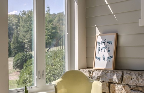 Leipers Fork House | Wildflower Farm - Chic Retreat with Spa & Pond in Leiper's Fork