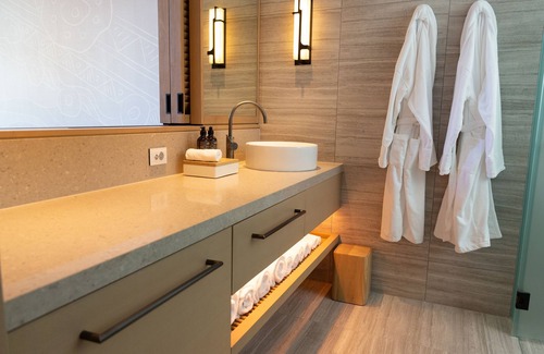 Mosman Hotel | Eco-Friendly Wildlife Retreat at Taronga - Guest Rated 9.8
