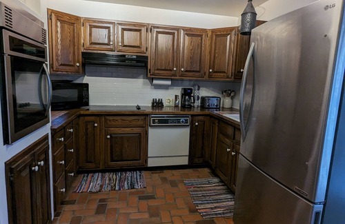 Trafalgar House | Discover Wildwood Acres: Your Peaceful Wooded Retreat