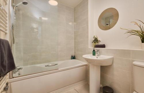 Wilford Apartment | Family-Friendly Wilford View with High Guest Ratings