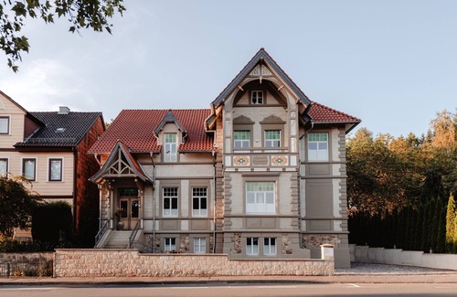 Osterode am Harz Apartment | Experience Comfort at Wilhelm Busch - Family-Friendly Getaway