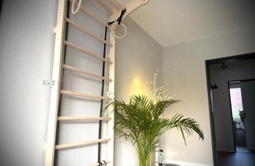 Heppens Apartment | Wilhelmines Hafenliebe am Brommygrünpark mit Balkon, Netflix, & Privatparkplatz